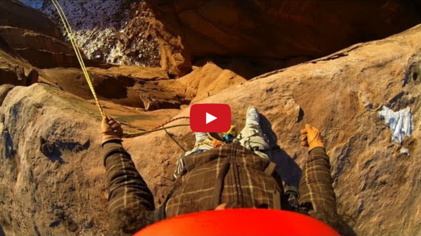 World's Most Insane Rope Swing Ever!