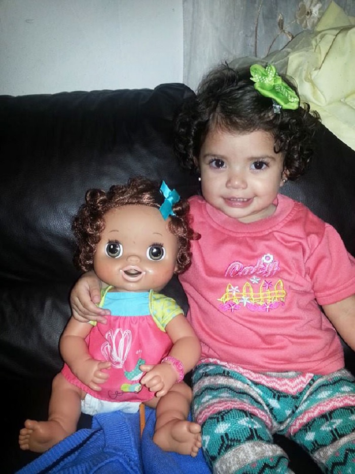 Here Are 20 Babies Who Look Just Like Their Dolls. I Bet You Can’t Tell ...